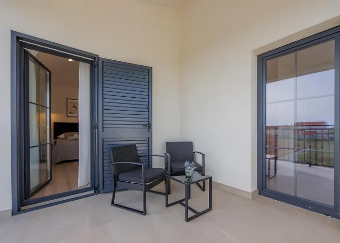 Luxury Oliva Oliana Heated Pool 32m2 빌라 *