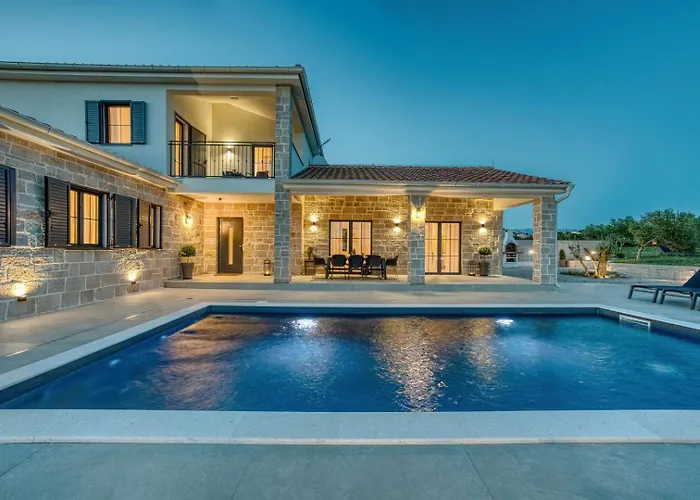 Vila Luxury Oliva Oliana Heated Pool 32m2 Vrsi