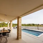 Luxury Oliva Oliana Heated Pool 32m2 * Vrsi