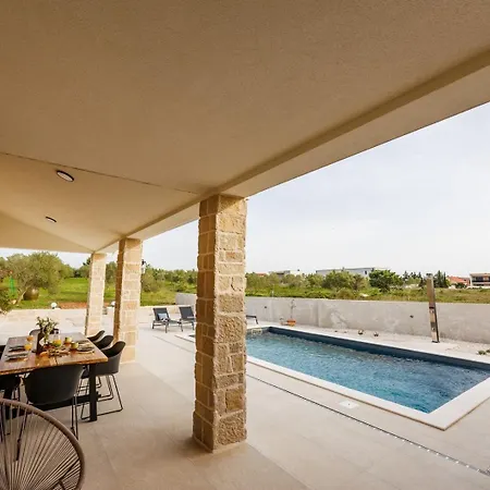 Luxury Oliva Oliana Heated Pool 32m2 * فرسي